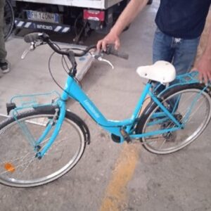02BICF - BICICLETTA DONNA AZZURRA SELLINO BIANCO