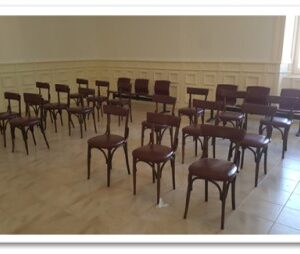 27SEDF - SEDIA LEGNO NOCE SCHIENA PIANO PELLE BORDEAUX