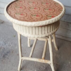 03ESTF - TAV TONDO '900 RATTAN BIANCA TESS ROSA ANTICO
