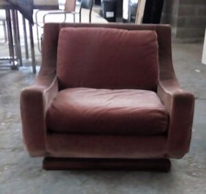 30POLF - POLTRONE ‘60 VELLUTO ROSA ANTICO