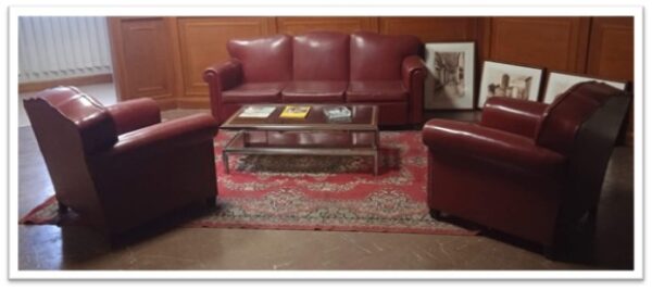 04DIVF - DIVANO '50 3 POSTI PELLE BORDEAUX