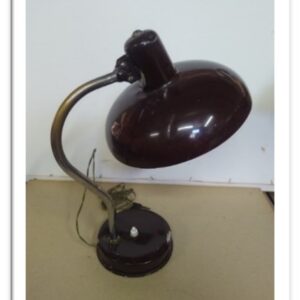 44LAMF - LAMPADA TAVOLO '70 BASE NERA CORPO CURVO PAR MARRONE