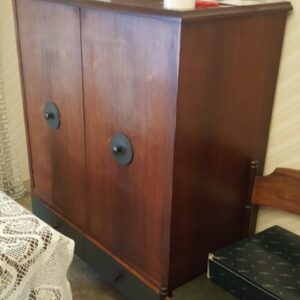 05MOBF - SIDEBOARD  NOCE '60 2 ANTE CASSETTI MANIGLIE TONDE
