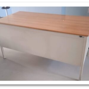 08SCRF - SCRIVANIA '70 PIANO FORMICA STR CHIUSA GRIGIA ALL