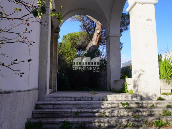 C1010 - CHIESA - Tiburtina - immagine 3