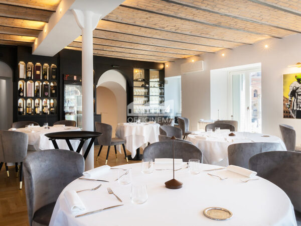 R1010 - RISTORANTE ELEGANTE - Centro Storico - immagine 3