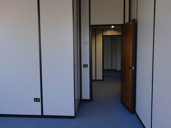 EDIFICIO DIREZIONALE - immagine 38