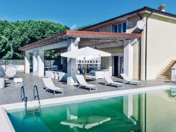 V4010 - Villa con portico - Zagarolo