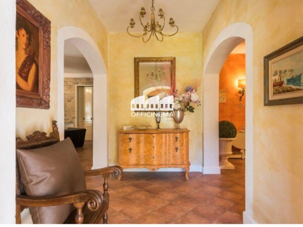 V4010 - Villa con portico - Zagarolo - immagine 4
