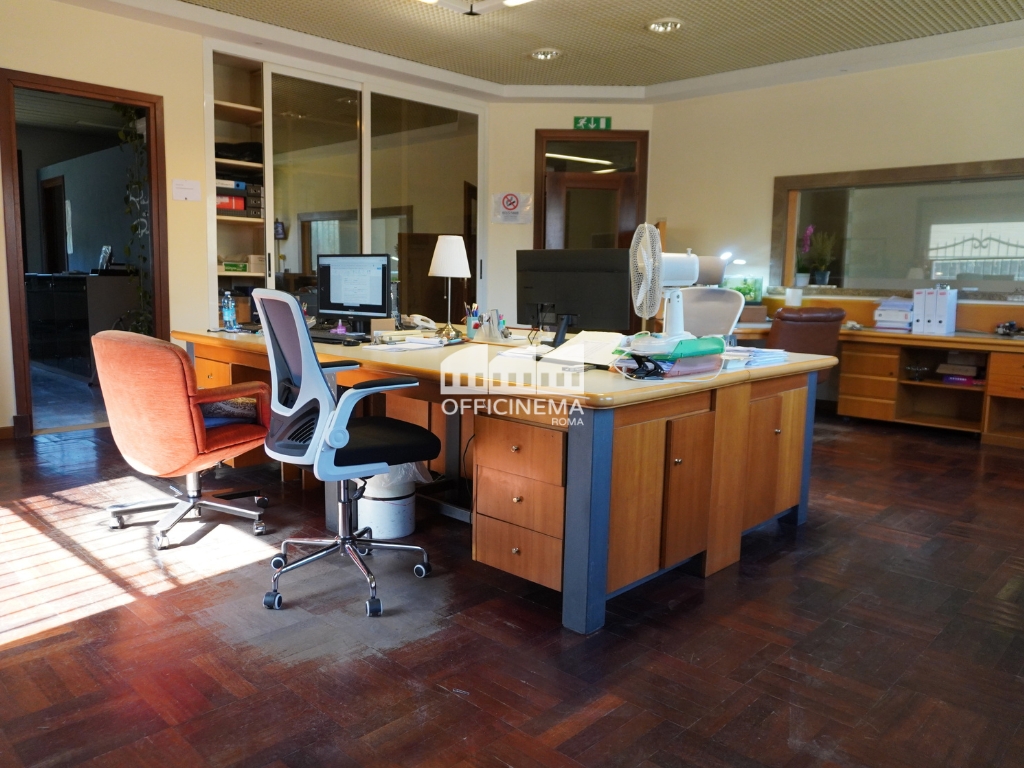 SP4010 - COMPRENSORIO CON UFFICIO - TIBURTINA - immagine 9