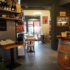 R9010 - VINERIA - PORTUENSE