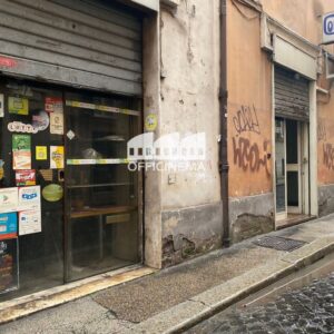 RL6110 - TRE LOCALI SU STRADA - PARIOLI