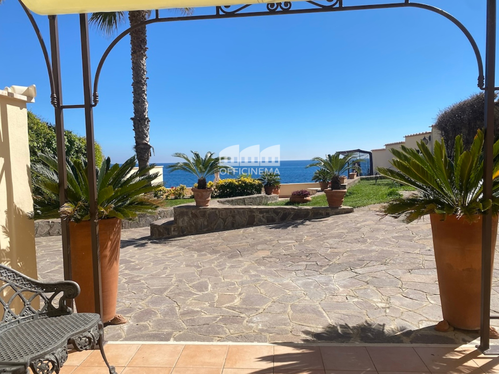 V4110 - VILLA SUL MARE - AURELIA - immagine 4