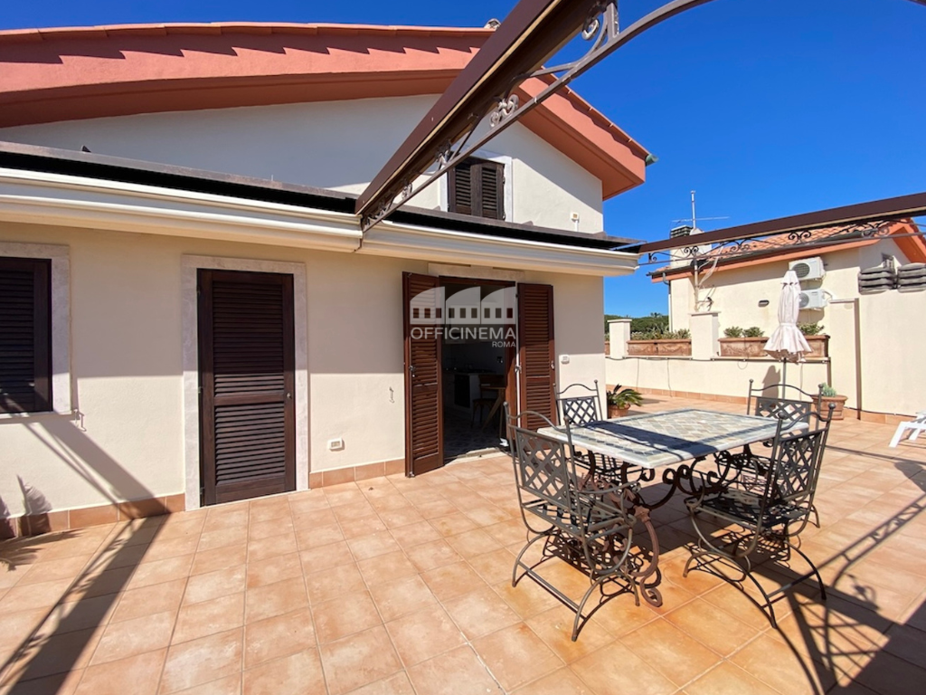 V4110 - VILLA SUL MARE - AURELIA - immagine 13